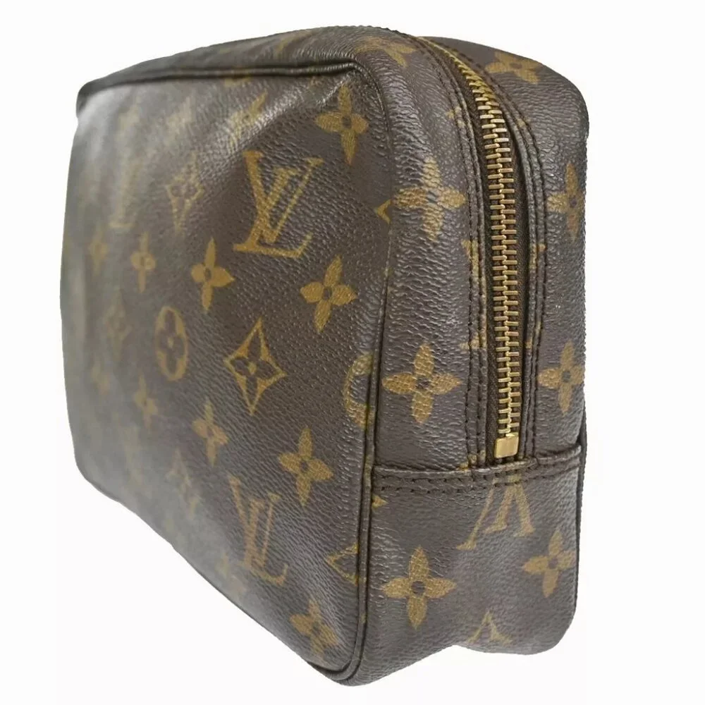 LOUIS VUITTON Trousse Toilette 23 Clutch Hand Bag Monogram Brown M47524 31YE048